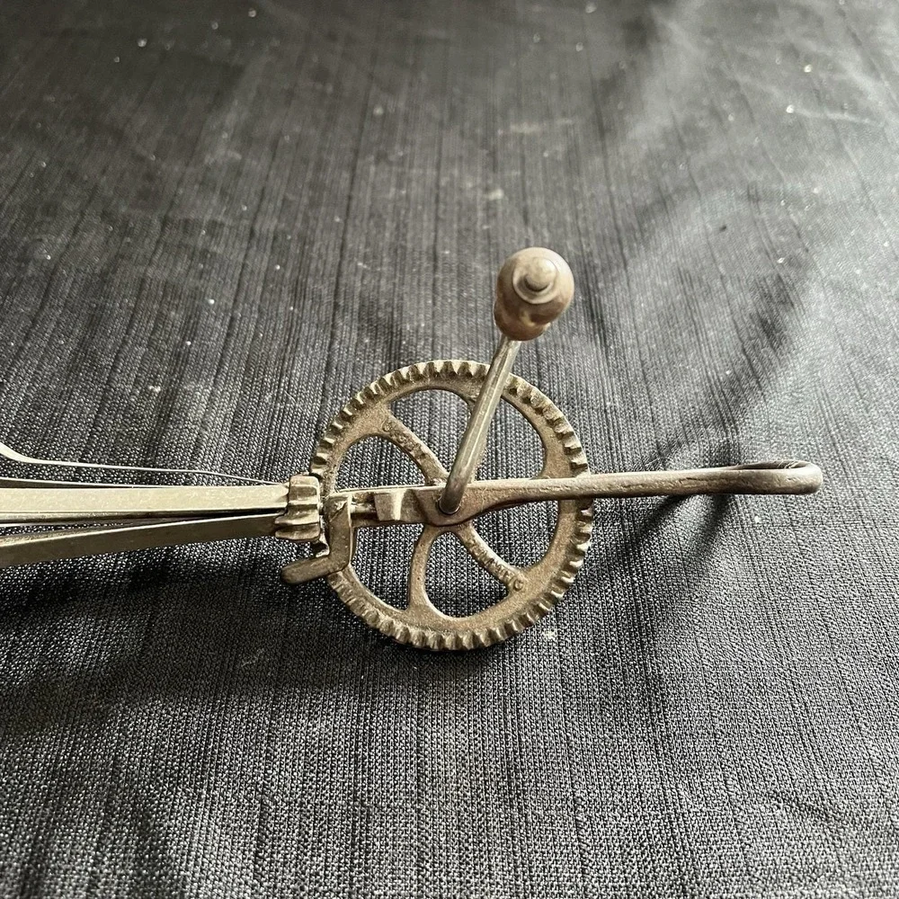 Antique Taplin Mfg Co Wood Hand Crank Egg Beater Farmhouse Primitive Cottagecore